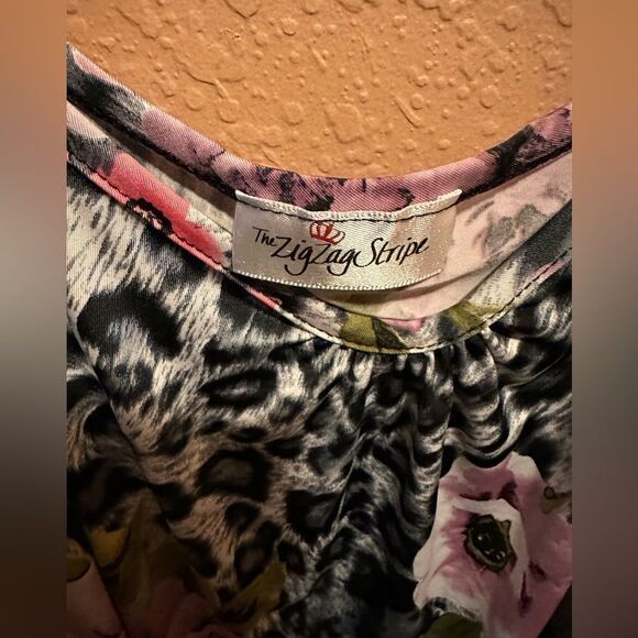 Zig Zag Stripe floral camisole - Picture 4 of 6